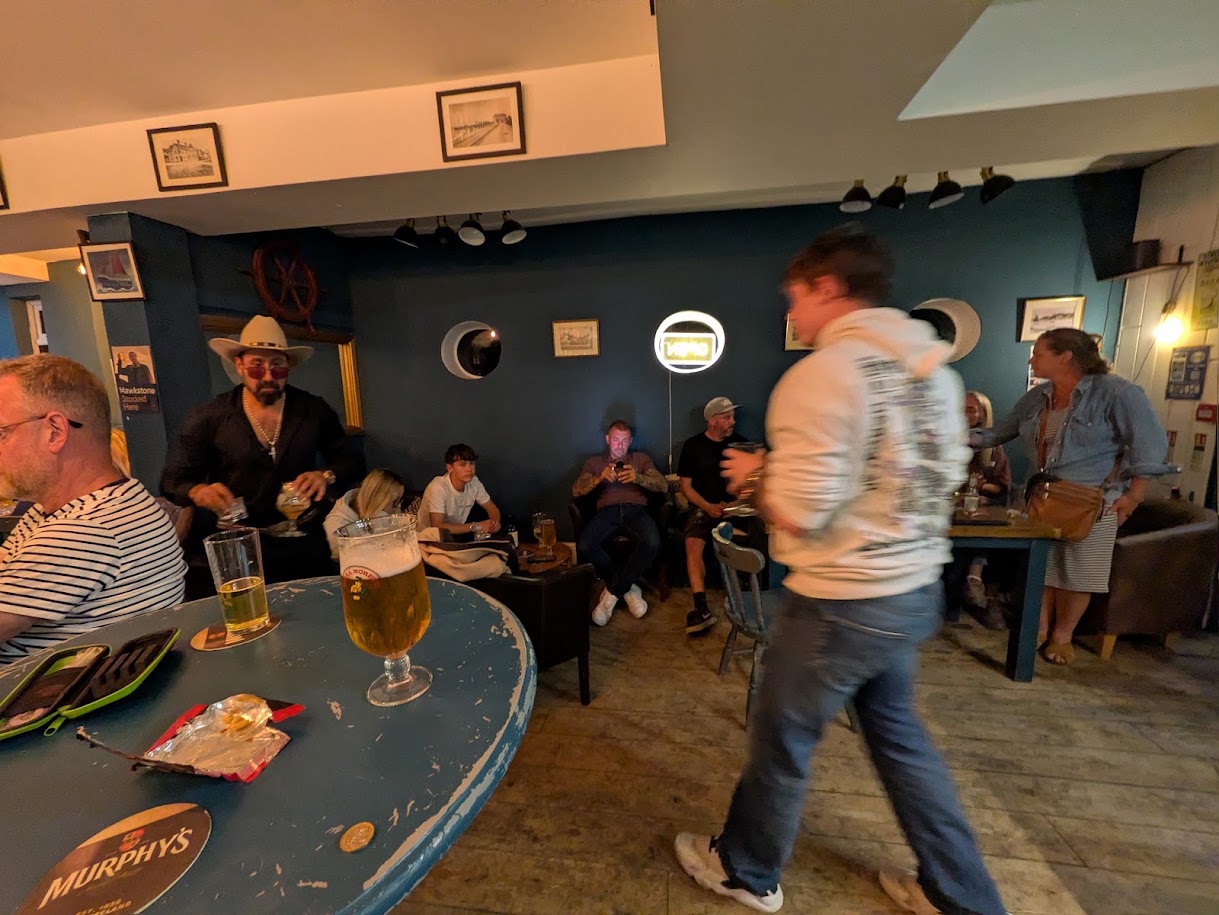 A picture of the crowd